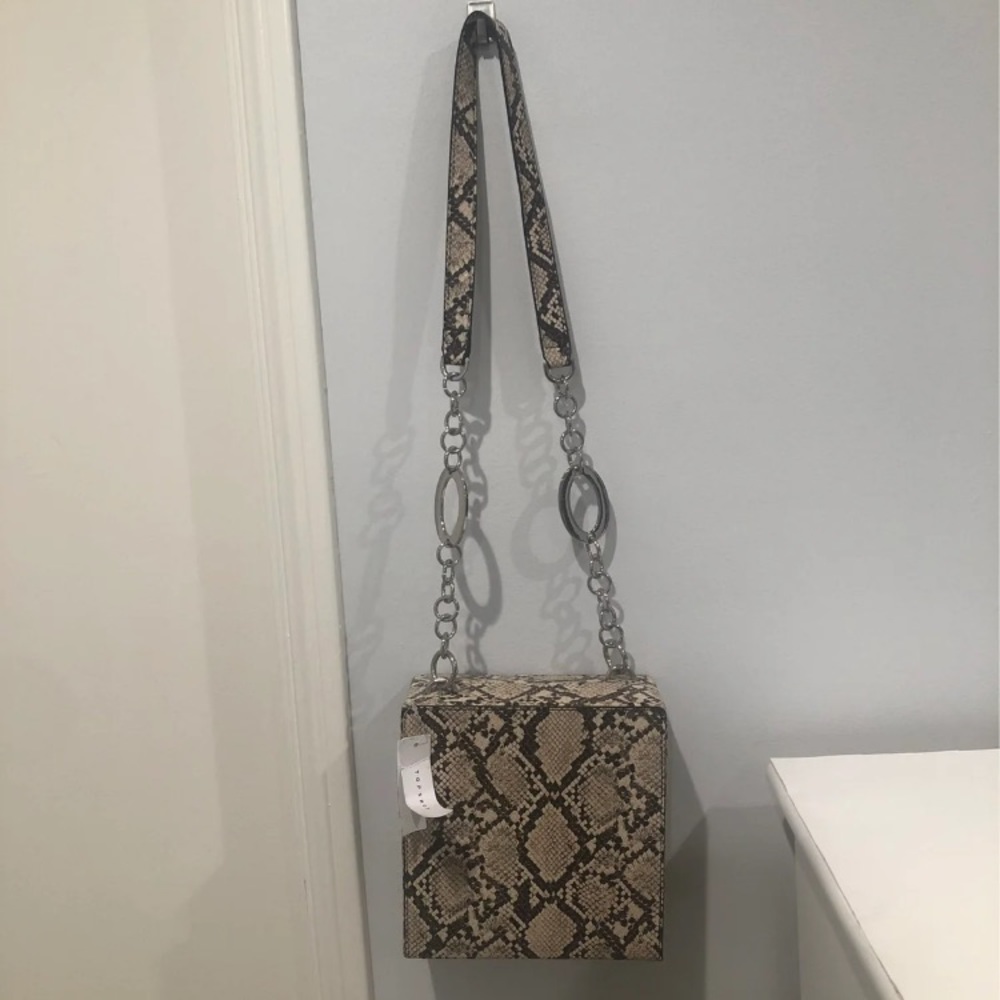 NWT TOPSHOP SNAKESKIN CROSSBODY PURSE